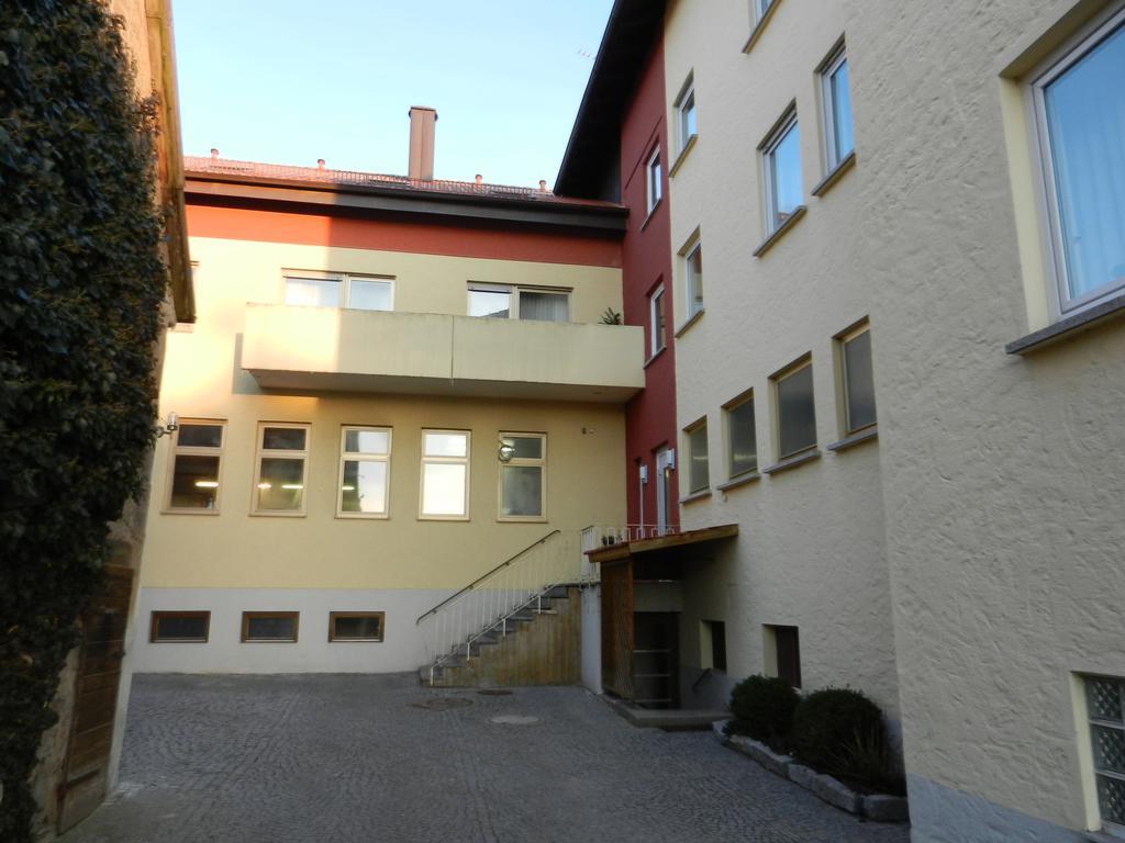 Hotel Gasthof Herderich シュリュッセルフェルト エクステリア 写真